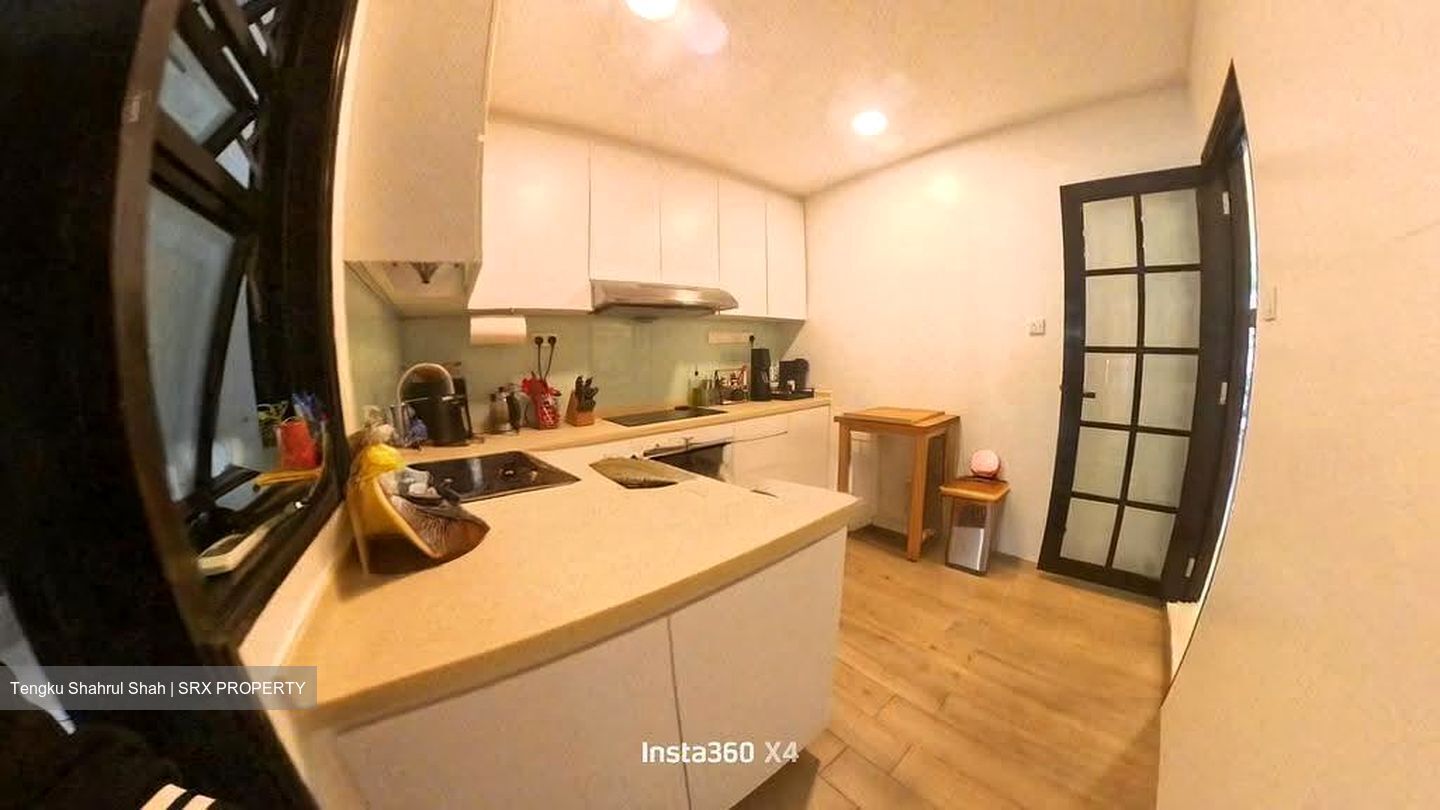 Springdew Terrace (D5), Terrace #638190141